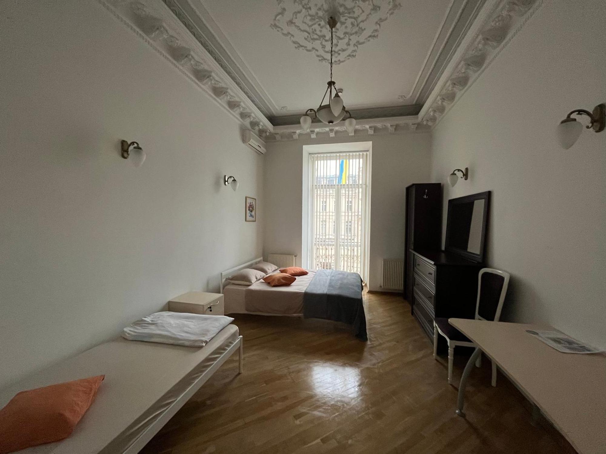 Центрум Апартаментс Lviv Exterior foto